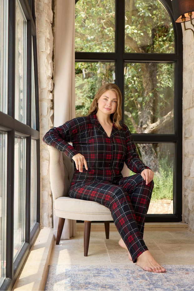 Plus Size Suede Fabric Buttoned Front Red Pajama Set -5655 - 1