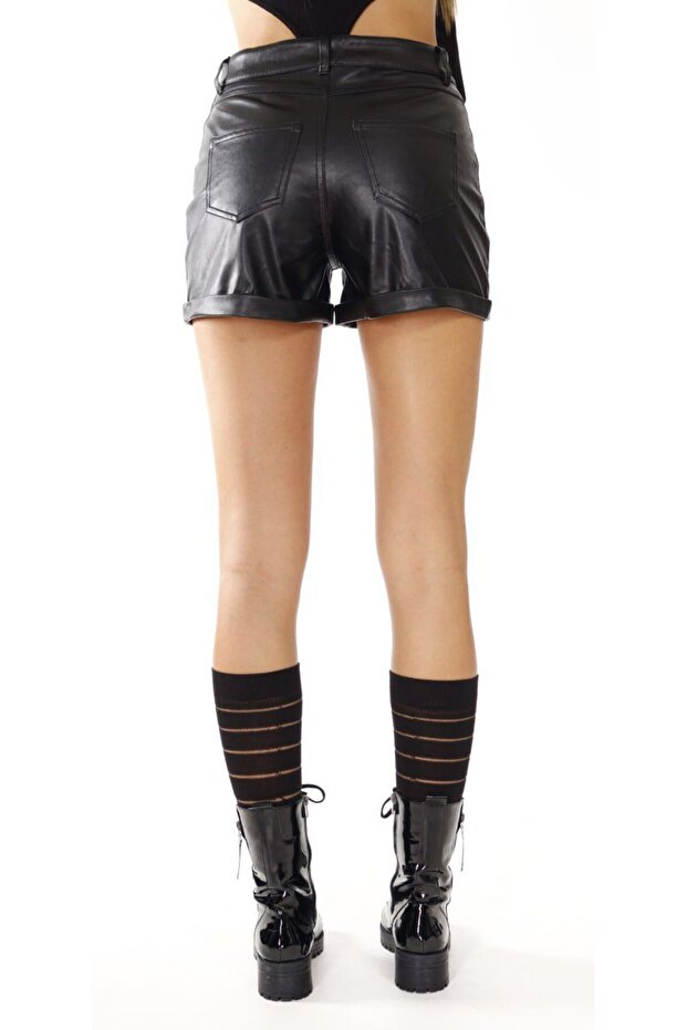 Kadın Giyim Deri Görünümlü Siyah Şort Yüksek Bel - 5