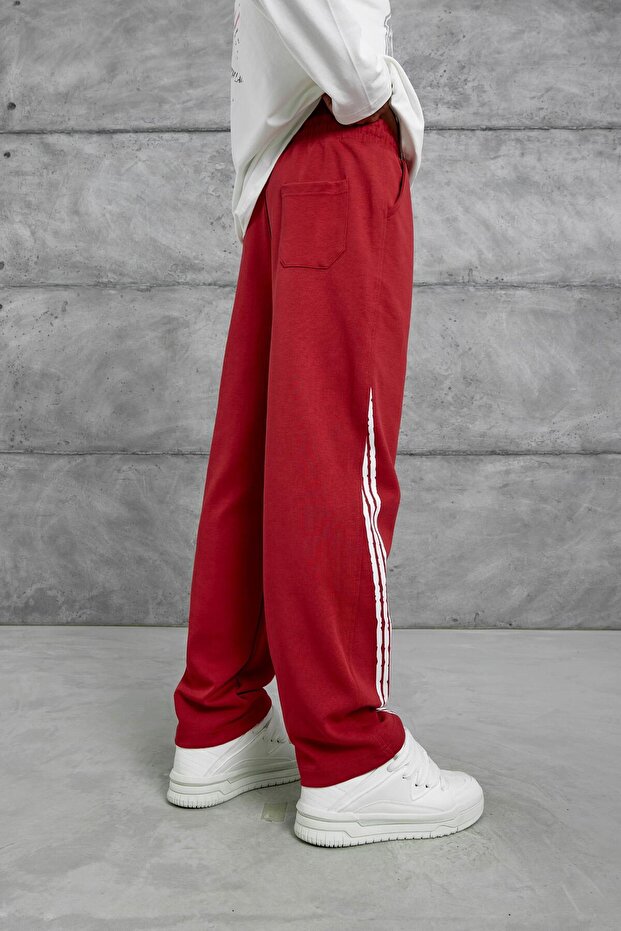 بنطلون رياضي رجالي أحمر مطبوع عليه عبارة 'Retured' - 4