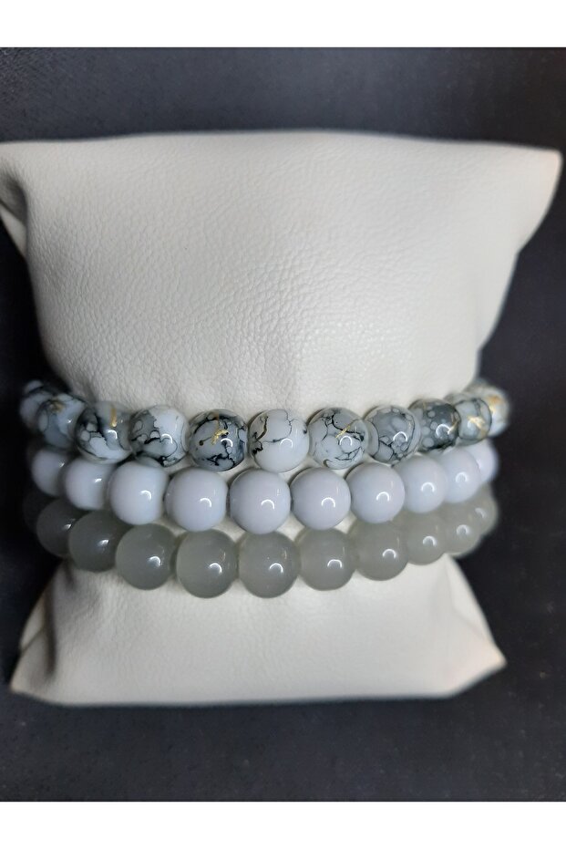 Set of 3 Glass Bead Bracelets – Buy 3 Pay Less Offer Unisex