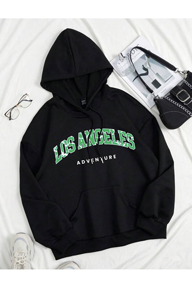 سويت شيرت أسود بغطاء للرأس مقاس كبير من Los Angeles Adventure