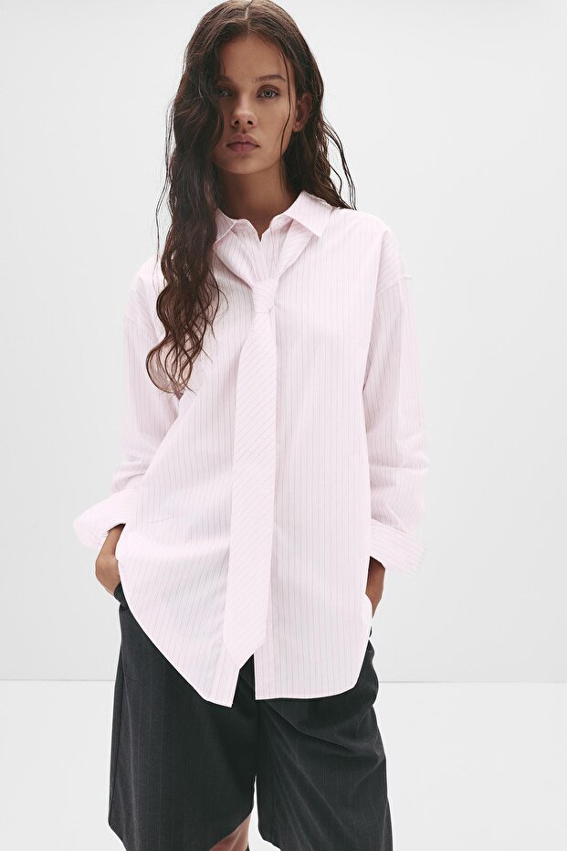 Kravatlı çizgili gömlek - 2