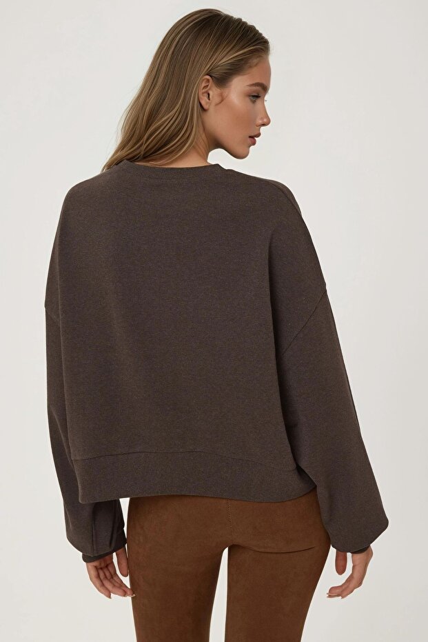 İşlemeli Yuvarlak Yaka Sweatshirt - 3