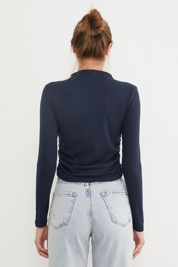 Basic Yanları Drapeli Dik Yaka Modal Bluz - 7