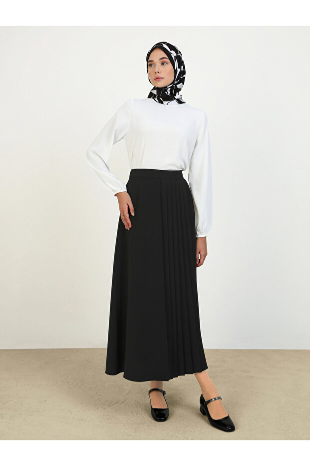 Off White Solid Balloon Sleeve Blouse - 2