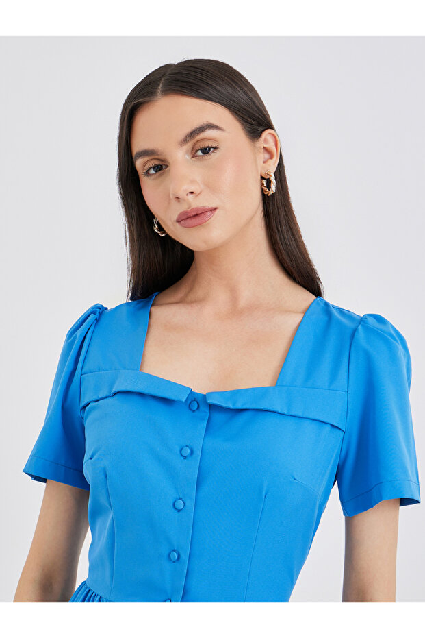 Solid Square Neck Buttoned Midi Dress - 4