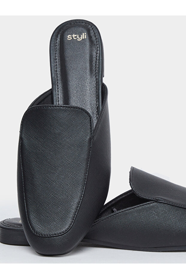 Solid Slip-On Mules - 4