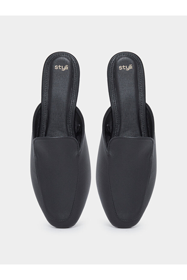 Solid Slip-On Mules - 6