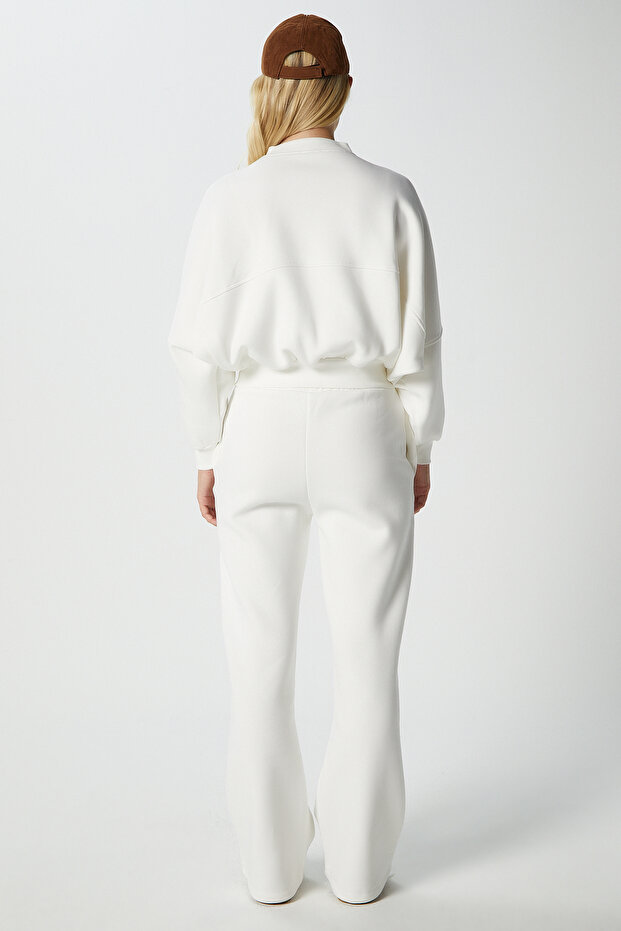 Kadın Darcy İçi Polarlı Oversize Kalıp Ekru Alt Üst Eşofman Takımı - 7