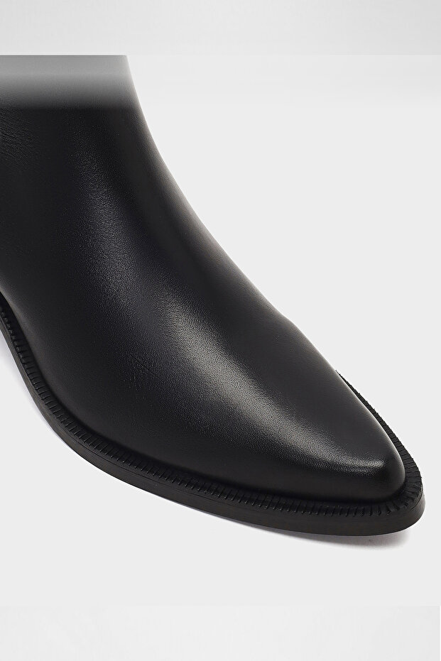 YUMA-TR - Siyah Kadın Bot - 5