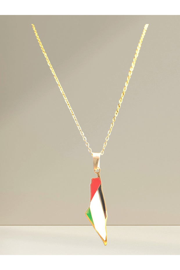 قلادة فولاذية بتصميم خريطة فلسطين