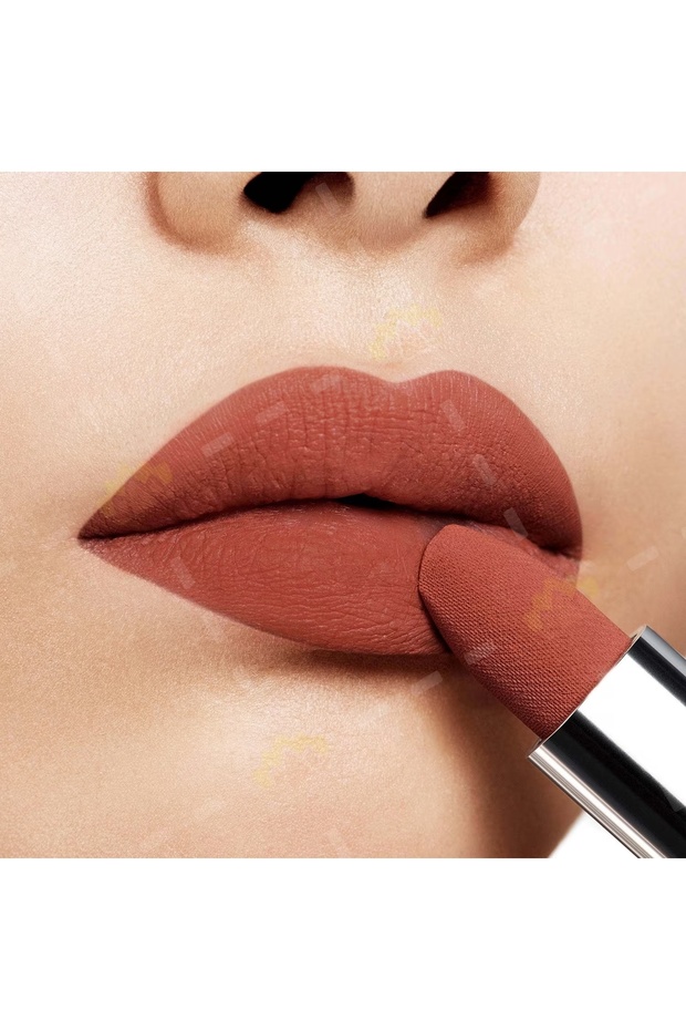 Rouge Couture Colour Lipstick (3.5 g / 0.12 oz) Satin 999