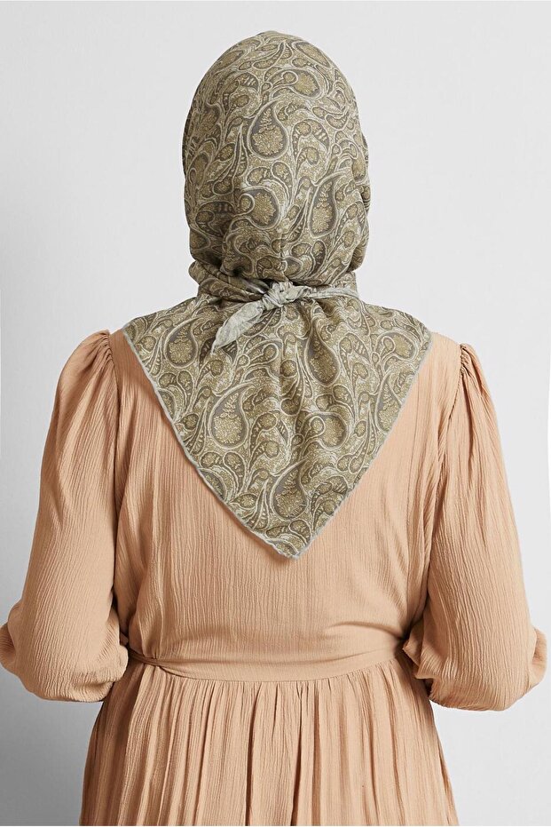 Eșarfă cu model 8558 - 2