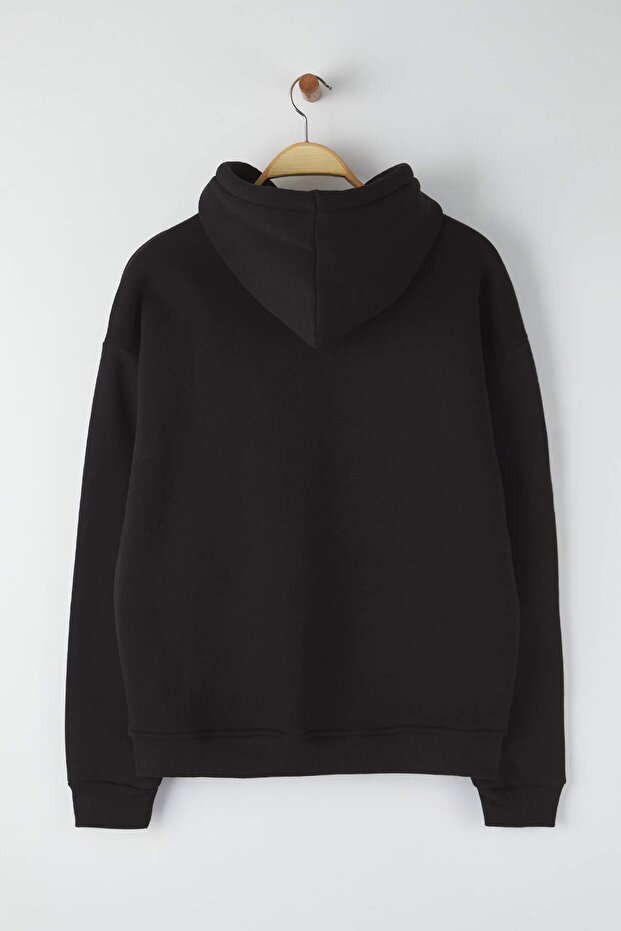 Siyah Basic Oversize/Geniş Kesim Kapüşonlu İçi Polar/Sıcak Tutan Sweatshirt TMNAW21SW2005 - 4