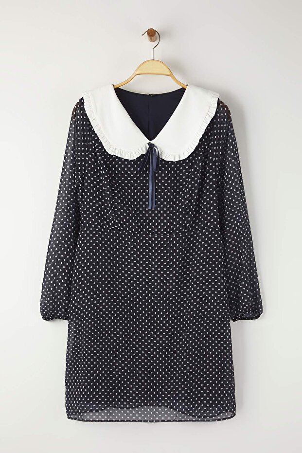 Lacivert Bebe Yaka Puantiyeli Şifon Mini Dokuma Büyük Beden Elbise TBBAW26AH00048 - 6