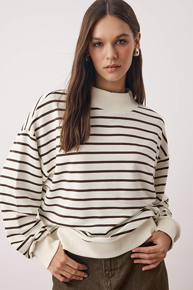 Kahverengi Çizgili Oversize/Geniş Kalıp Örme Sweatshirt TWOAW26SW00102 - 1