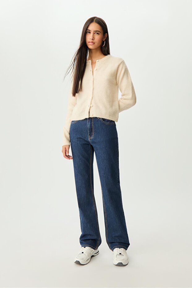 Düğmeli triko hırka - 2