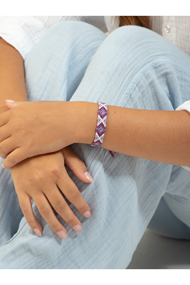 Unisex 'good Luck' Woven Bracelet - Adjustable Handmade and Lasting Colors