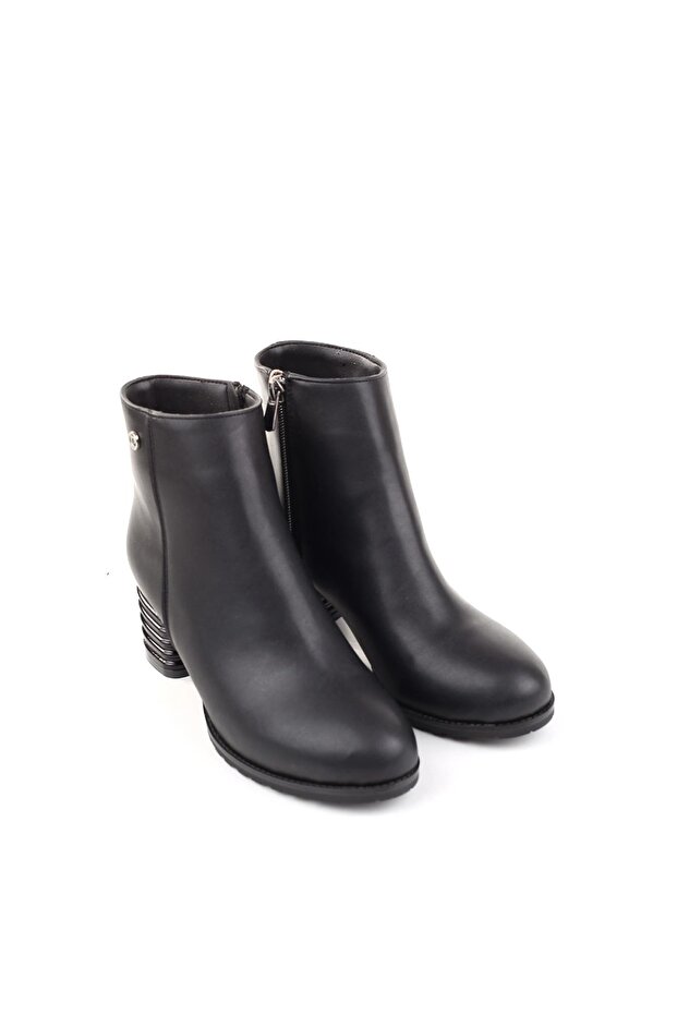 52524 Women's 6cm Heel Zippered Boots
