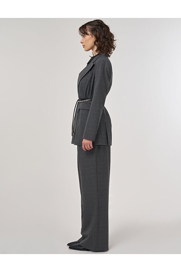 سترة منقوشة بحزام مزدوج الصدر من أنثراسايت - 4