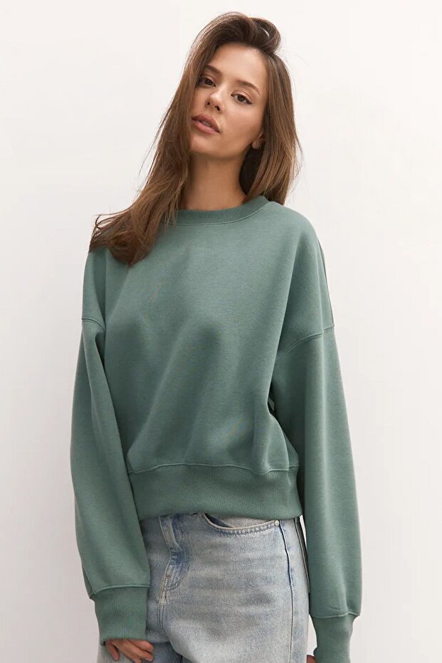 Kadın Çağla Basic Crop Kesim Sweatshirt - 2