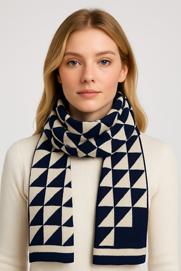 Üçgen Desenli Triko Örme Atkı - 2