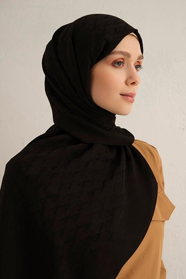 شال بامورا - منقوش بنقشة مونوغرام 3 - أسود 01 - 2