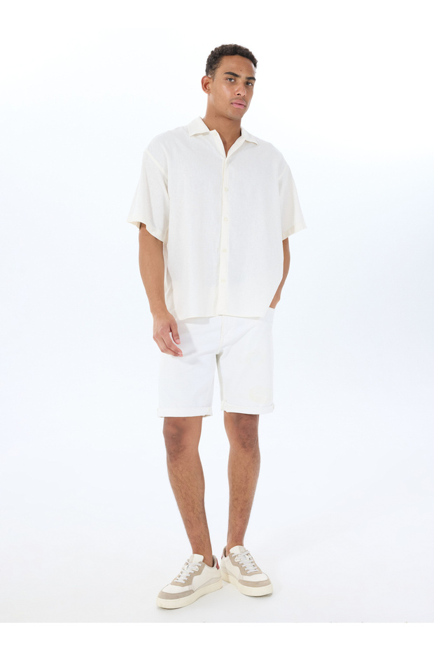 قميص كبير الحجم بياقة واسعة سادة - 2