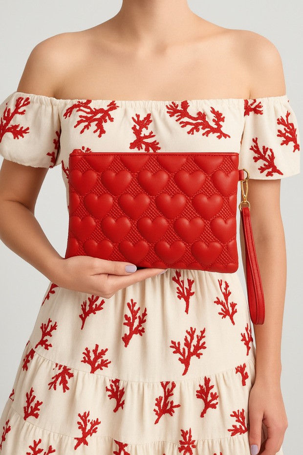 Women's Red Heart Pattern Portfolio Clutch Handbag