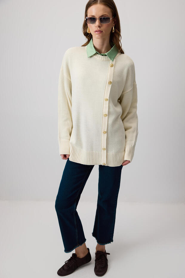 Strickpullover mit Knopfdetail - 1