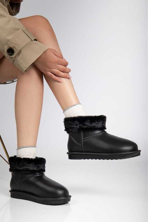 Women's Leather Ankle Boots with Hairy Inside Thick Sole Women's Boots