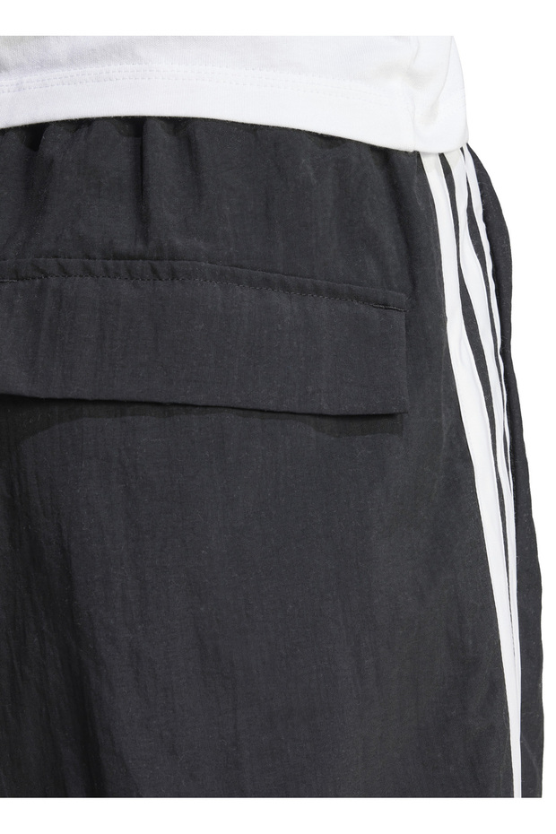 Essentials 3-Stripes Lifestyle Woven Şort - 5