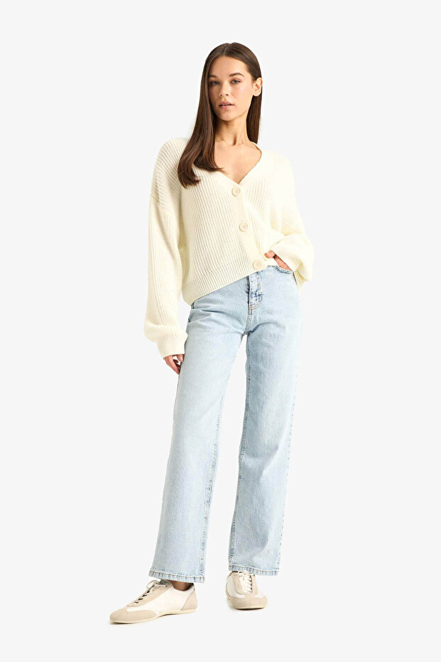 Regular Fit V Yaka Düğmeli Triko Hırka U2052AZ25WN - 2