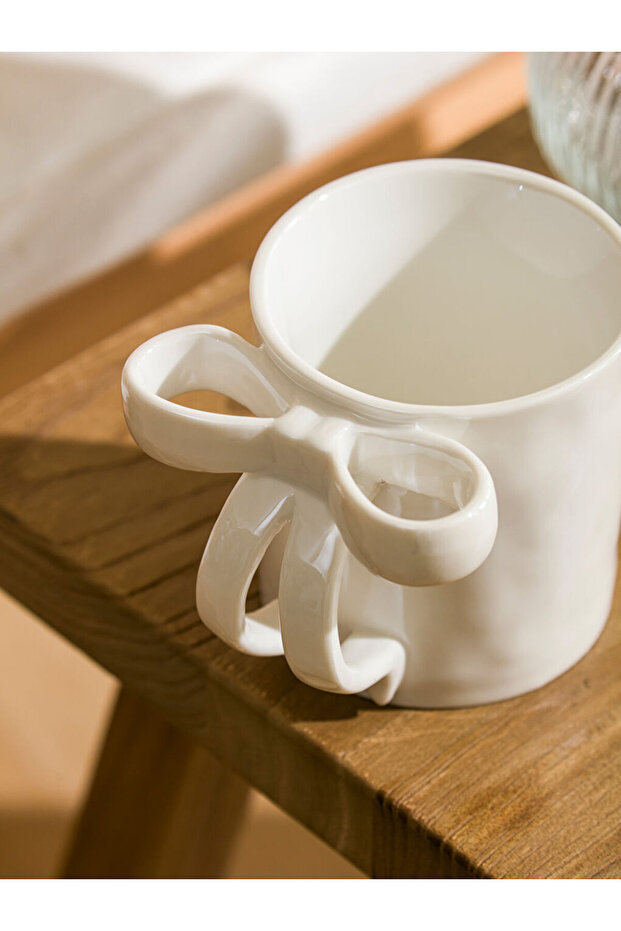 Sparkling Choices from Shining Store |   Ceramic Mug with Bow Detail 360 ml - 3