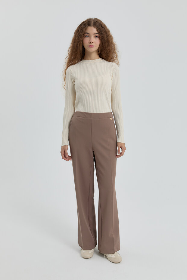 Ütü İzli Boru Paça Örme Pantolon Vizon - 1