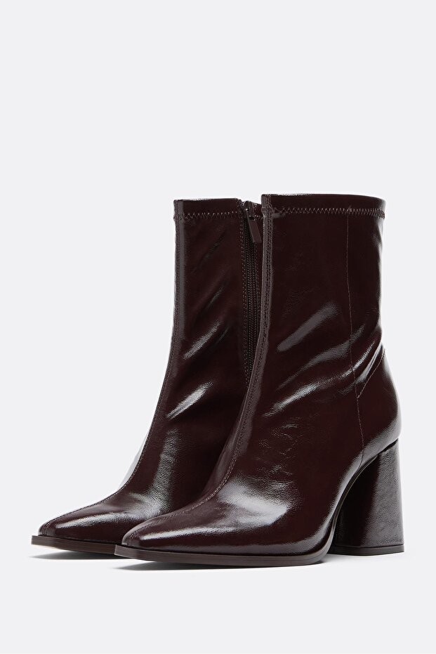 أحذية الكاحل المطاطية ذات الكعب العالي - 2