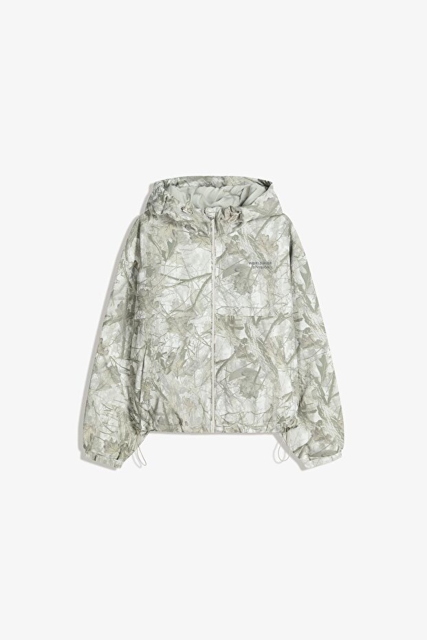 Baskılı kapüşonlu şişme mont - 2