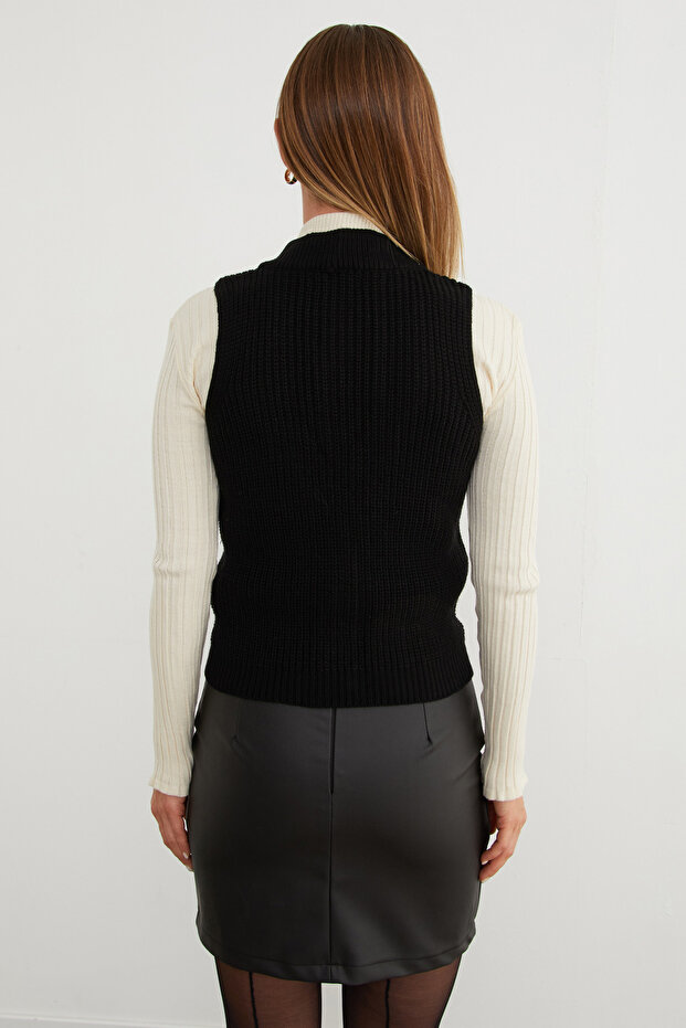Düğmeli Triko Yelek - 7