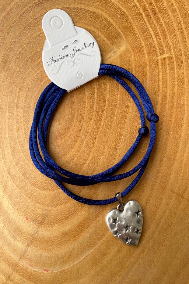 قلادة من الخيط الفضي على شكل قلب - 2