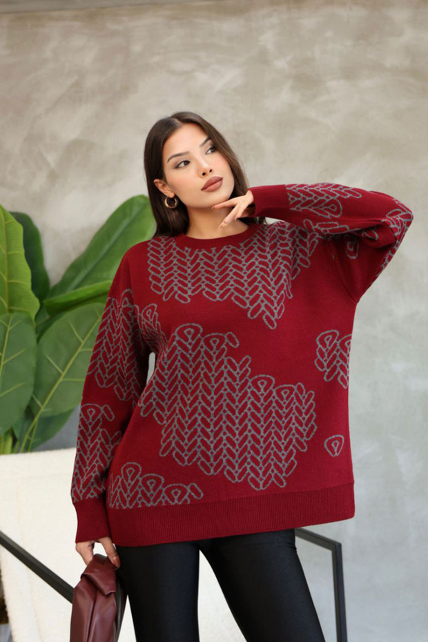 Crew Neck Patterned Knit Sweater