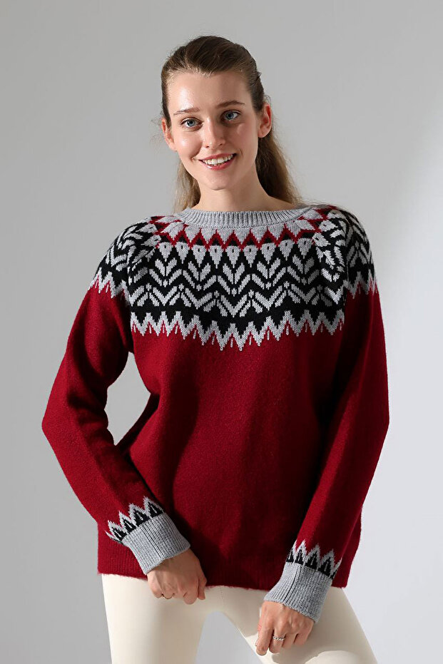 Crew Neck Snow Patterned Knit Sweater