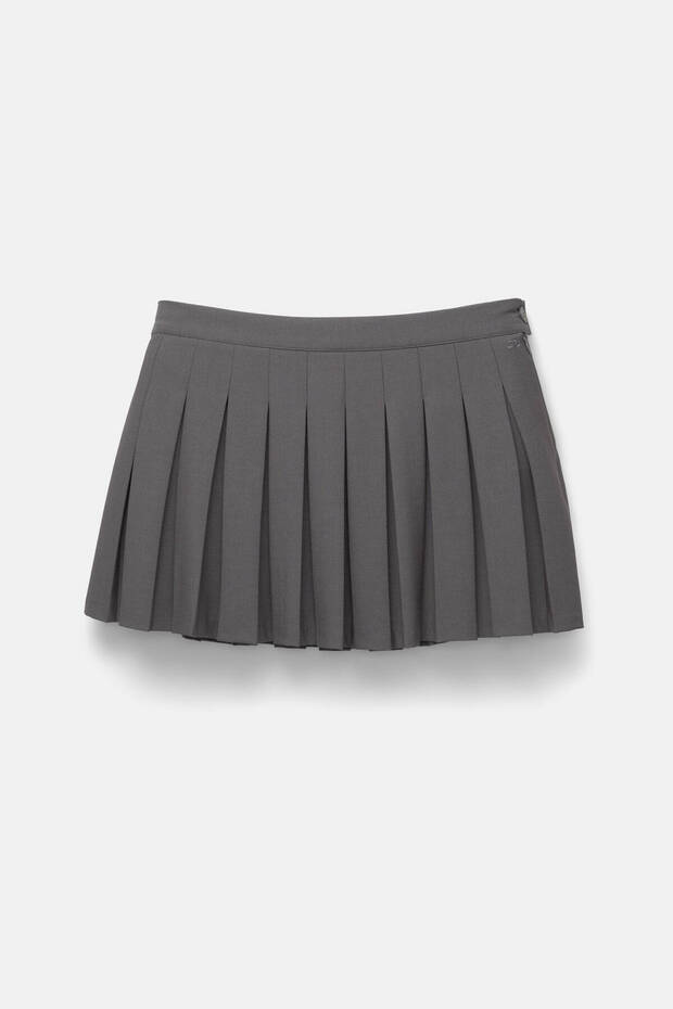 تنورة قصيرة مطوية - 4