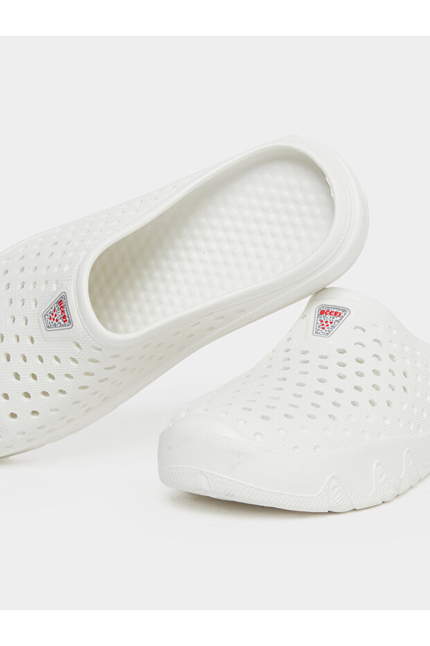 نعال صلبة مثقبة - 4