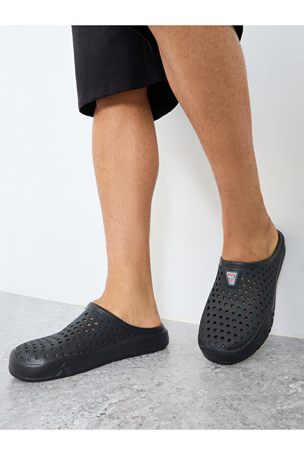 Solid Slip-On Slippers - 1