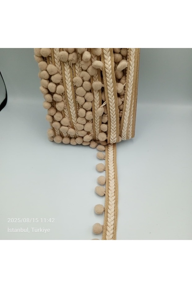 Ribbon Pompon 2 Meters