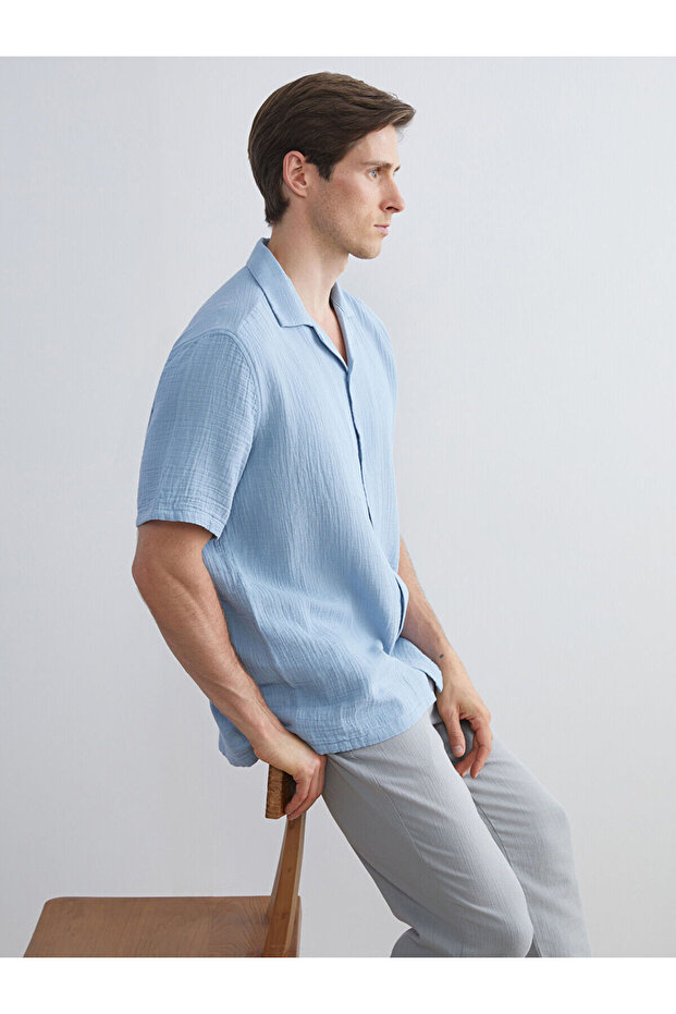 Blue Standard Fit Short Sleeve Men's Shirt