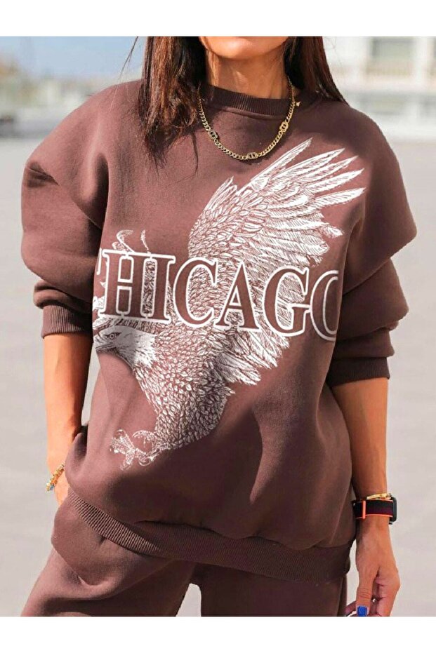 طقم بدلة رياضية كبيرة الحجم بتصميم مطبوع عليه نسر مقاس كبير - 1