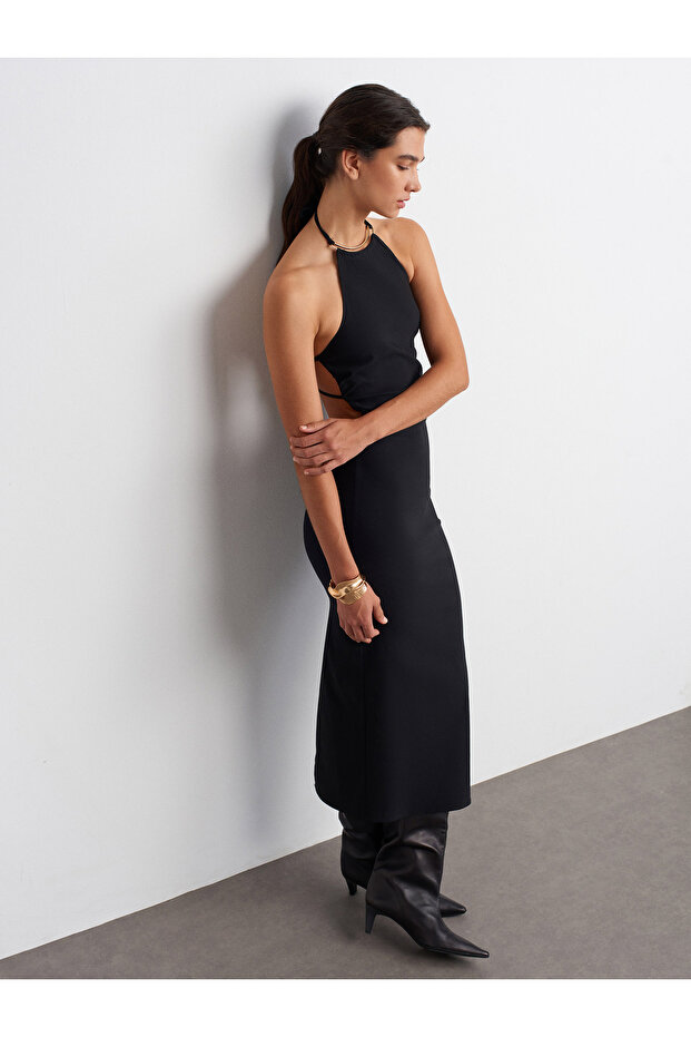 91518 Halter Neck Midi Dress-Black