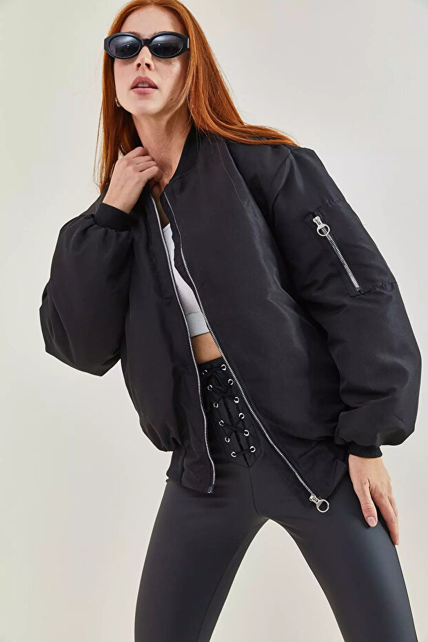 Oversize Black Puffer College Bomber Jacket Coat – High-Quality, Sporty, Stylish, and Comfortable Outerwear 2138