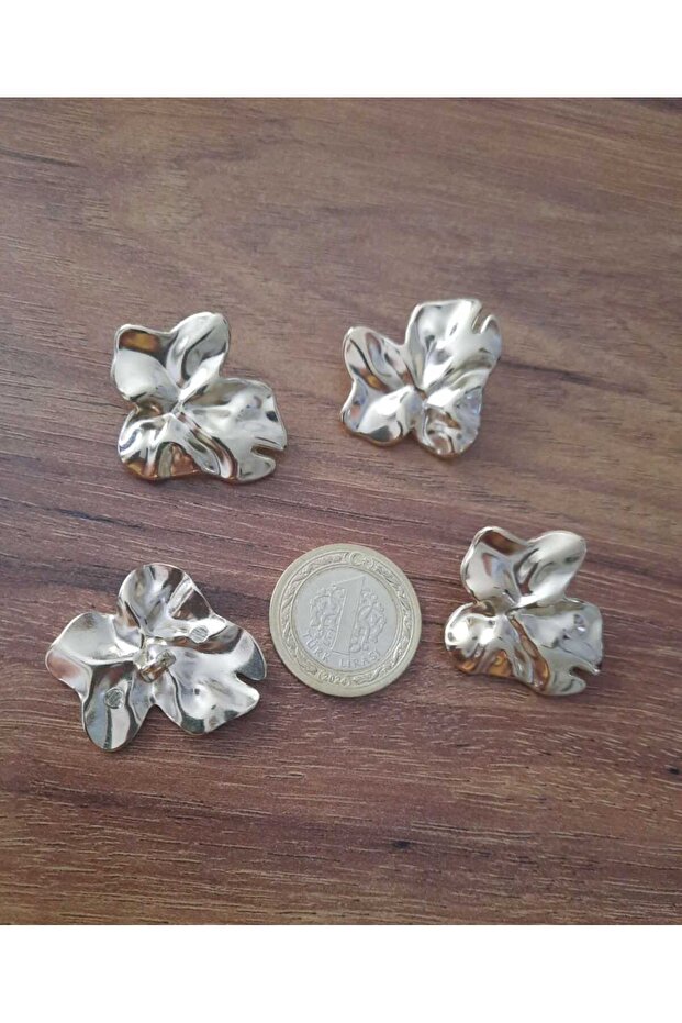 Z.A.R.A Model Leaf Patterned Top with Wrinkled Gold Design, Large Size, 4-Piece Button Set (3.2cm) - 3